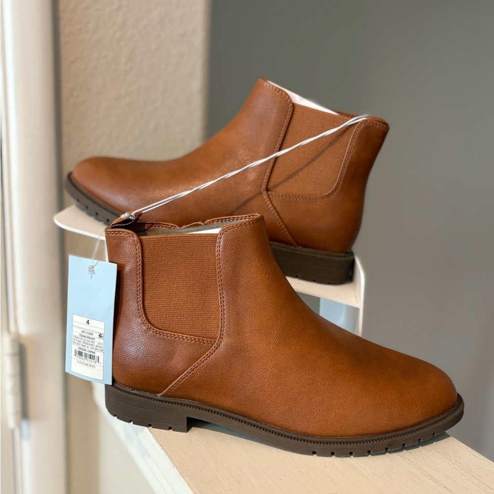 Kids' Brandy Chelsea Ankle Boots Cognac - Cat & Jack - SIZE 4
